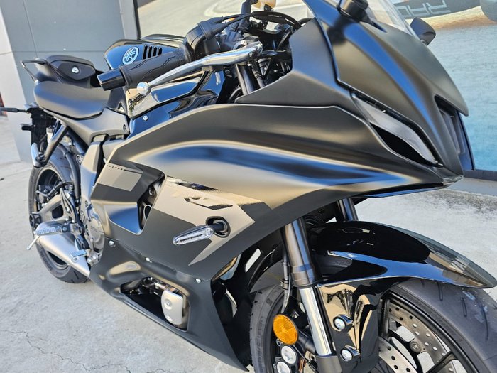 2025 Yamaha YZF-R7LA GREY