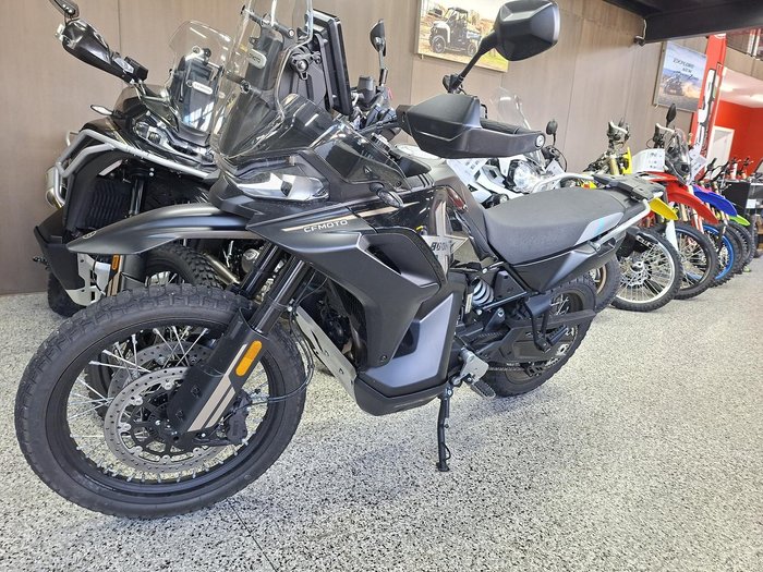 2025 CFMOTO 800MT-X LS