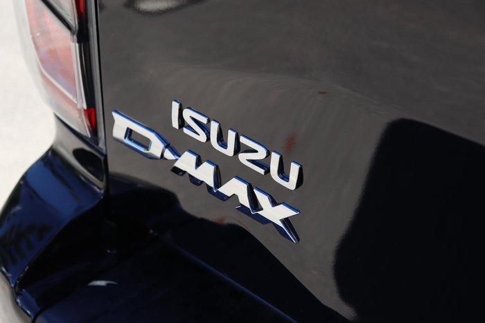 2025 Isuzu D-MAX LS-U+