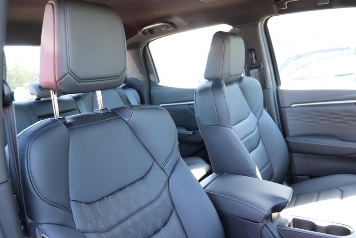 2025 Isuzu D-MAX LS-U+