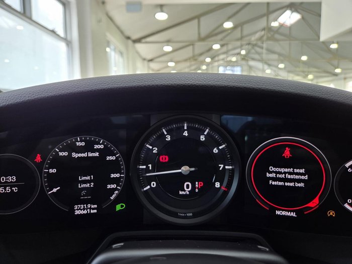 2020 Porsche 911 Carrera