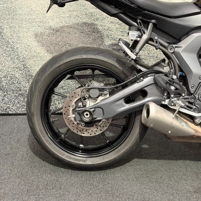 2023 Yamaha YZF-R7LA Black