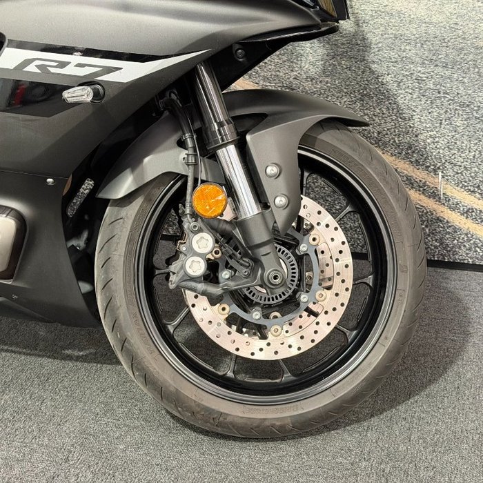 2023 Yamaha YZF-R7LA Black