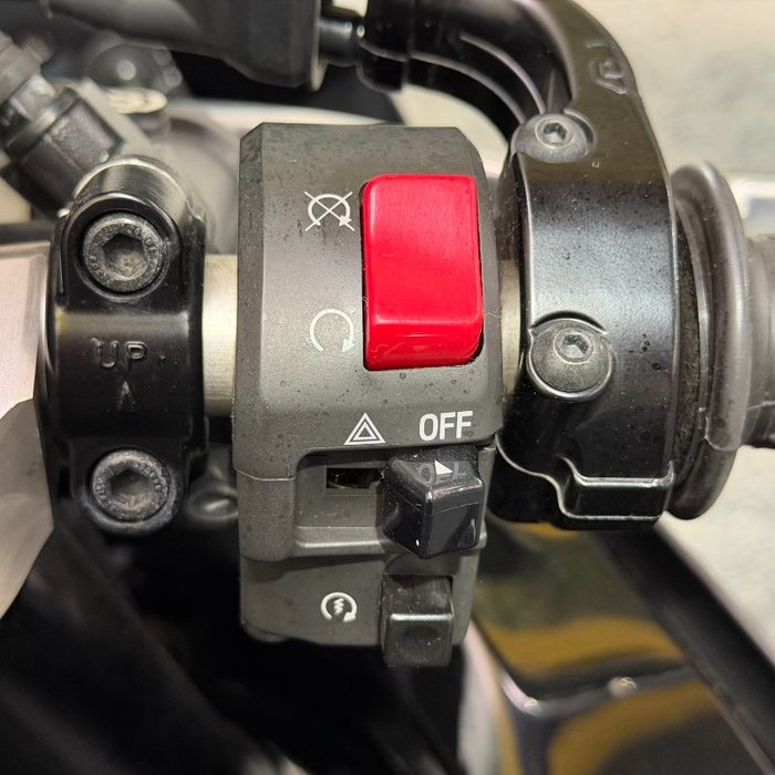 2023 Yamaha YZF-R7LA Black