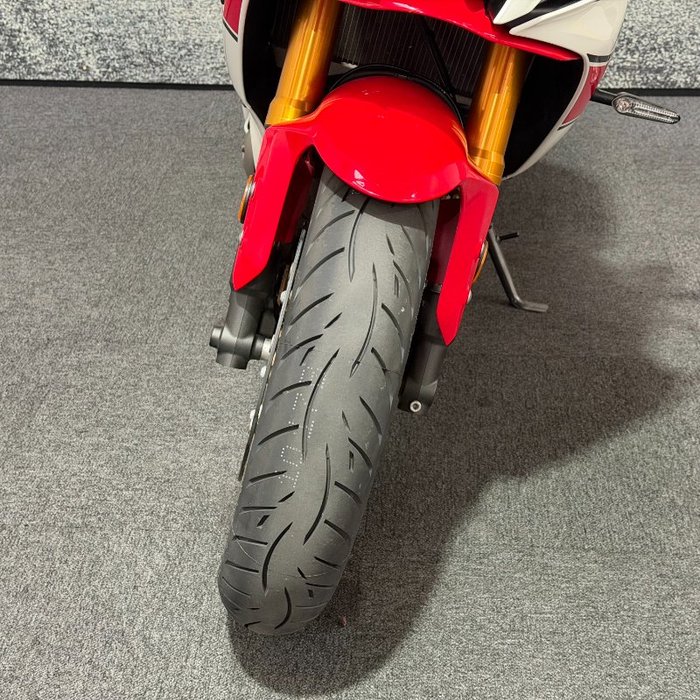 2021 Yamaha YZF-R7LA Blue / White