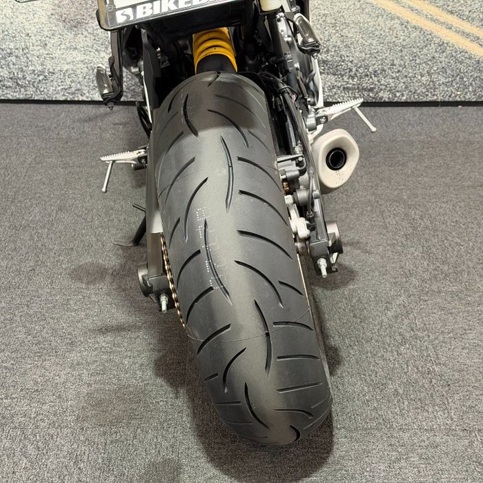 2021 Yamaha YZF-R7LA Blue / White