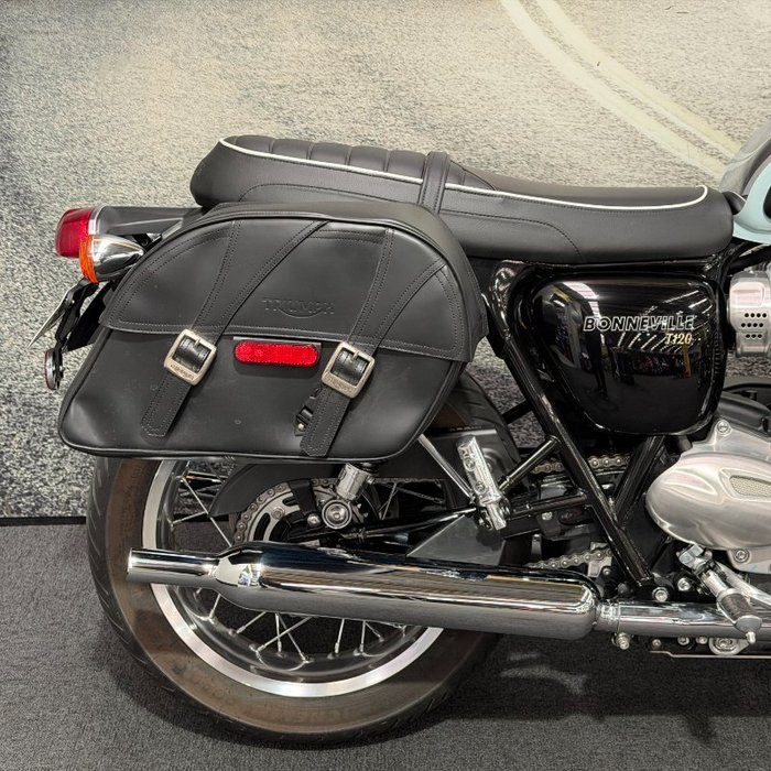 2023 Triumph BONNEVILLE T120 BLACK DGR Blue