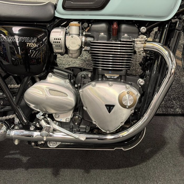 2023 Triumph BONNEVILLE T120 BLACK DGR Blue
