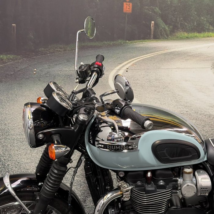 2023 Triumph BONNEVILLE T120 BLACK DGR Blue