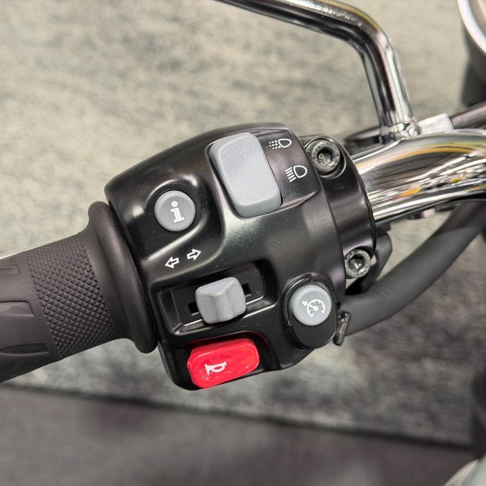 2023 Triumph BONNEVILLE T120 BLACK DGR Blue