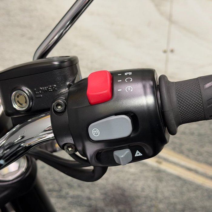 2023 Triumph BONNEVILLE T120 BLACK DGR Blue