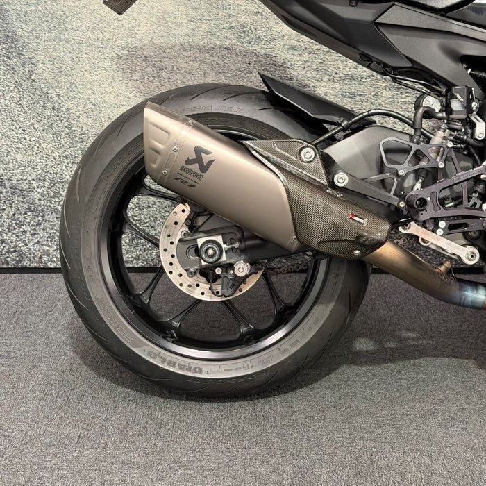2020 Yamaha YZF-R1 Black