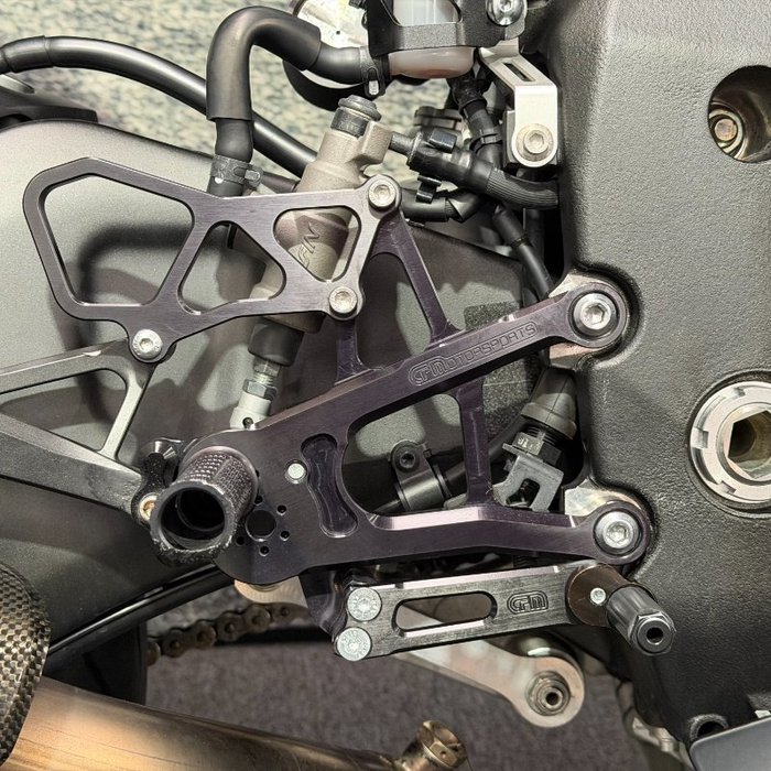 2020 Yamaha YZF-R1 Black