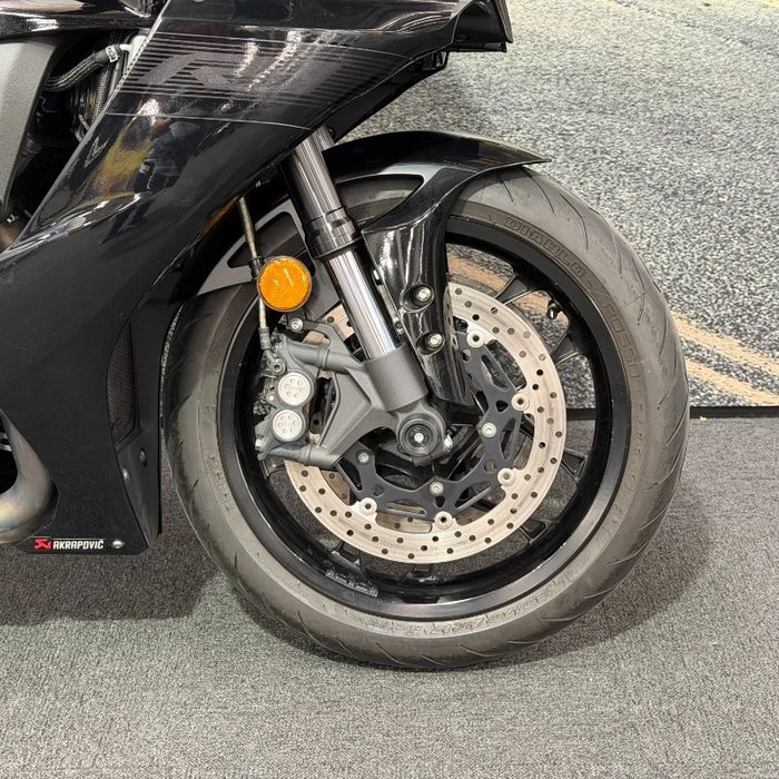 2020 Yamaha YZF-R1 Black