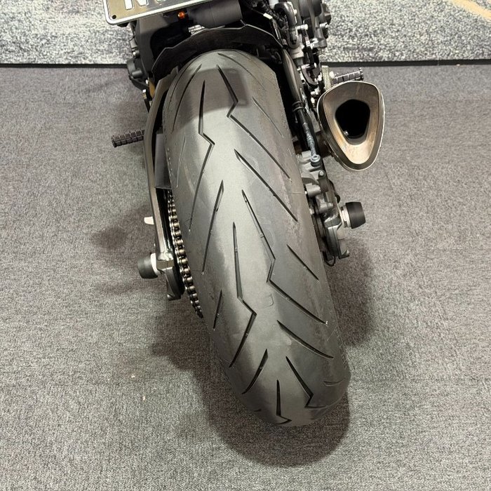 2020 Yamaha YZF-R1 Black