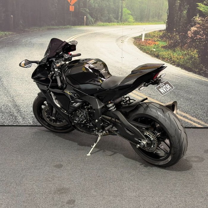 2020 Yamaha YZF-R1 Black