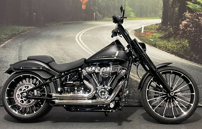 2023 HARLEY-DAVIDSON FXBR BREAKOUT (117) Black