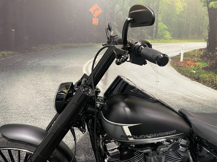 2023 HARLEY-DAVIDSON FXBR BREAKOUT (117) Black