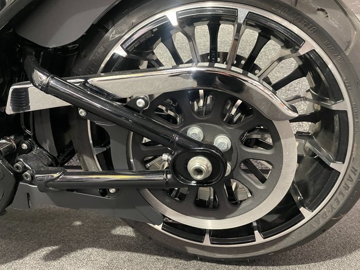 2023 HARLEY-DAVIDSON FXBR BREAKOUT (117) Black