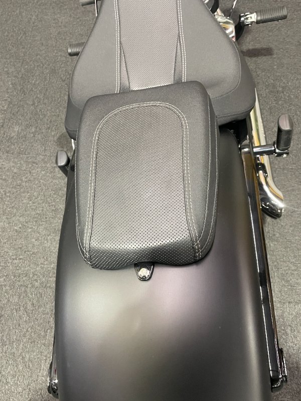 2023 HARLEY-DAVIDSON FXBR BREAKOUT (117) Black