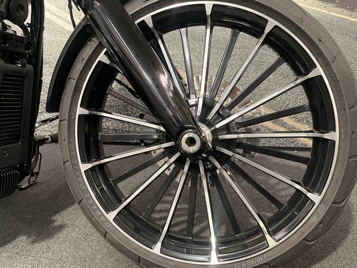 2023 HARLEY-DAVIDSON FXBR BREAKOUT (117) Black