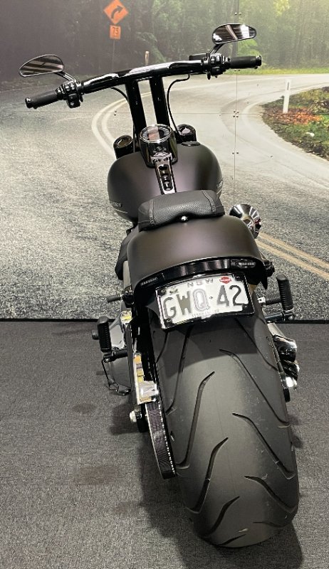 2023 HARLEY-DAVIDSON FXBR BREAKOUT (117) Black