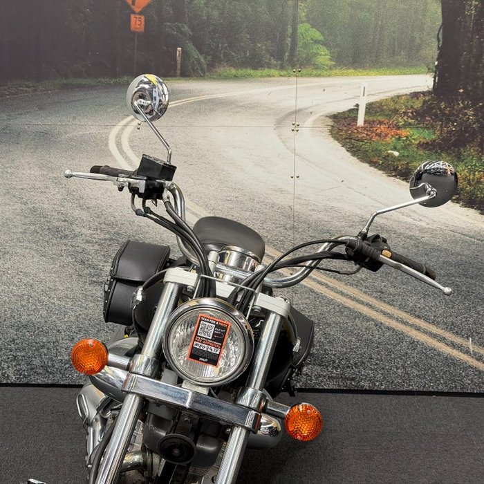 2009 Suzuki VL250 (LC250 INTRUDER) Black