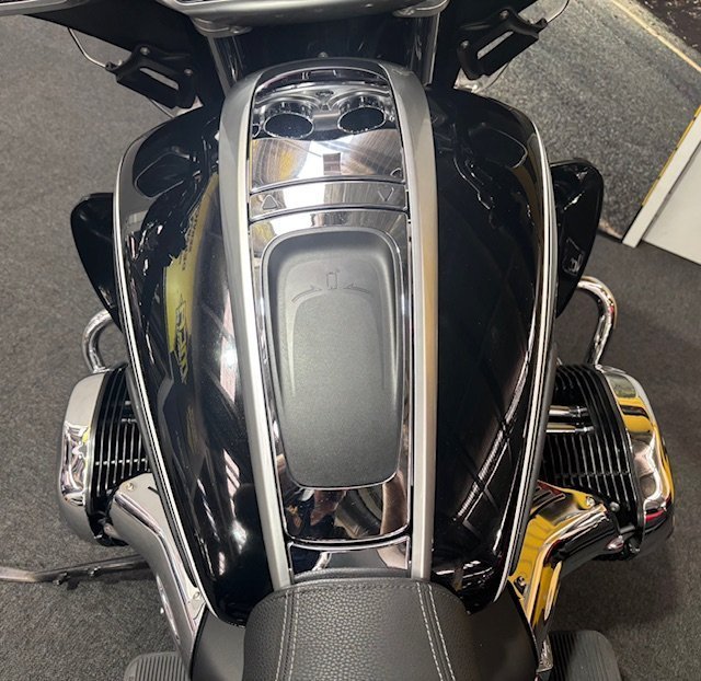 2022 BMW Motorrad R18 TRANSCONTINENTAL DELUXE Black