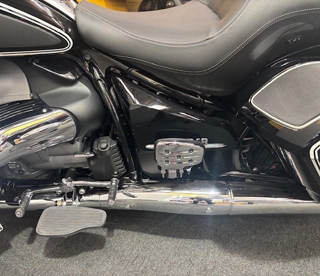 2022 BMW Motorrad R18 TRANSCONTINENTAL DELUXE Black
