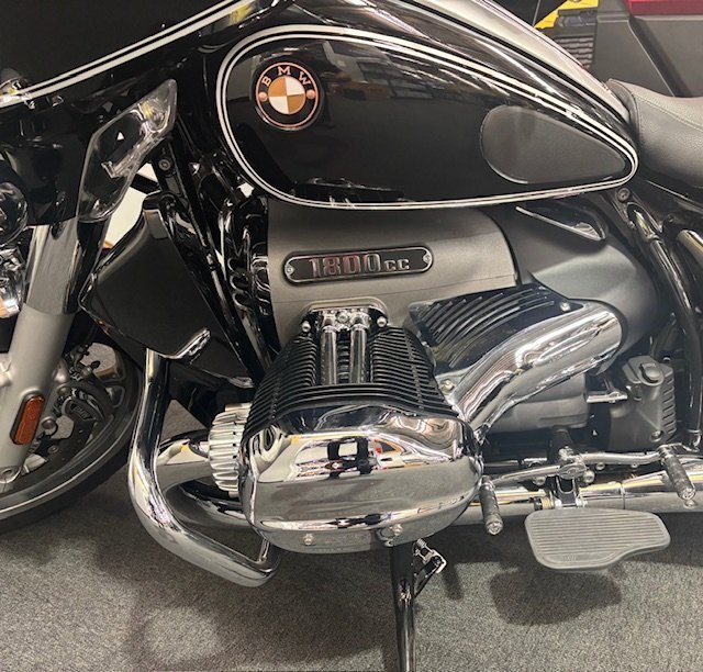 2022 BMW Motorrad R18 TRANSCONTINENTAL DELUXE Black