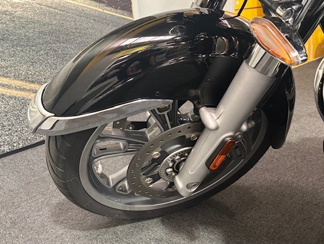 2022 BMW Motorrad R18 TRANSCONTINENTAL DELUXE Black