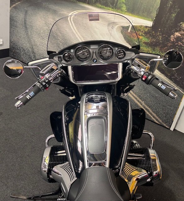 2022 BMW Motorrad R18 TRANSCONTINENTAL DELUXE Black