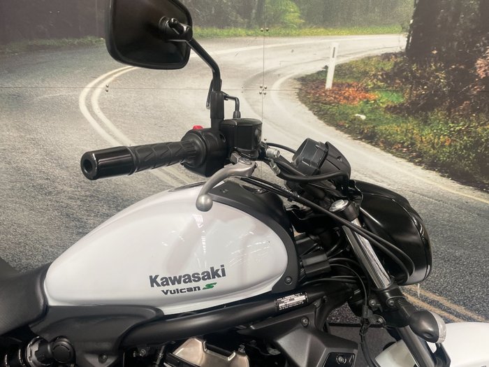 2017 Kawasaki VULCAN S White