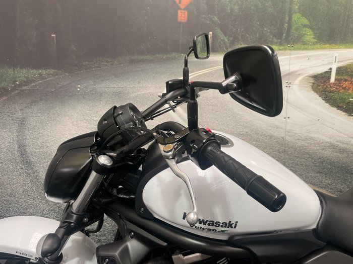 2017 Kawasaki VULCAN S White