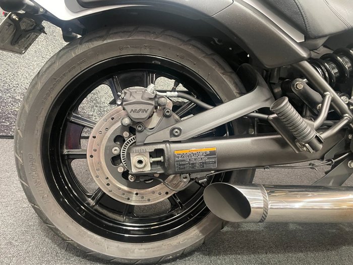 2017 Kawasaki VULCAN S White