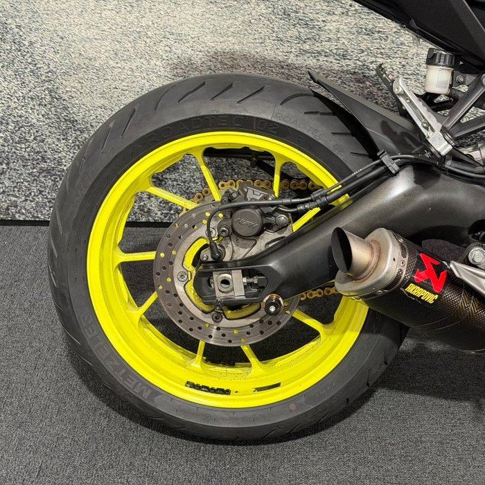 2017 Yamaha MT-09 Grey