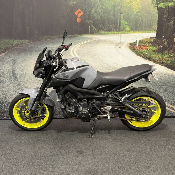 2017 Yamaha MT-09 Grey
