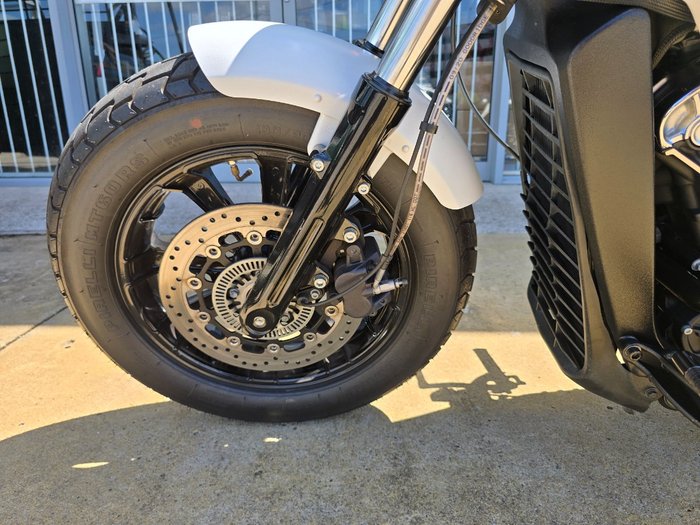 2021 INDIAN SCOUT BOBBER White