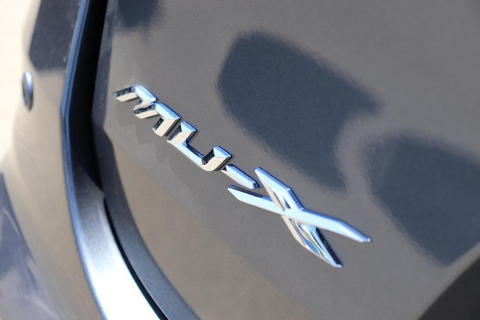 2025 Isuzu MU-X LS-T