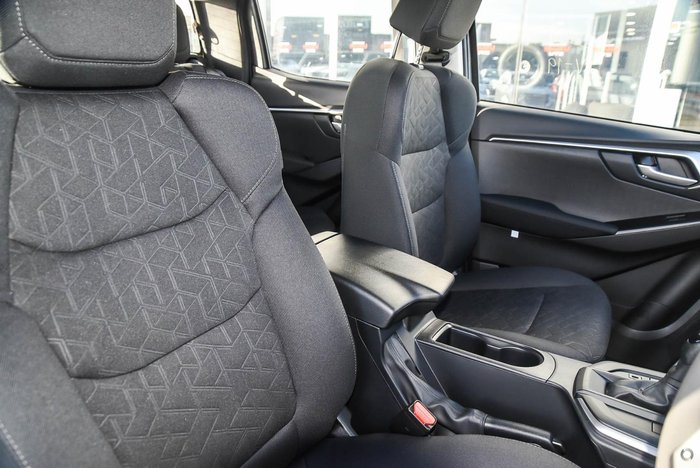 2025 Isuzu D-MAX LS-M