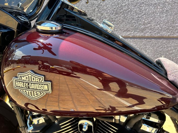 2022 Harley-Davidson Road King Special 114 (FLHRXS) Touring Maroon