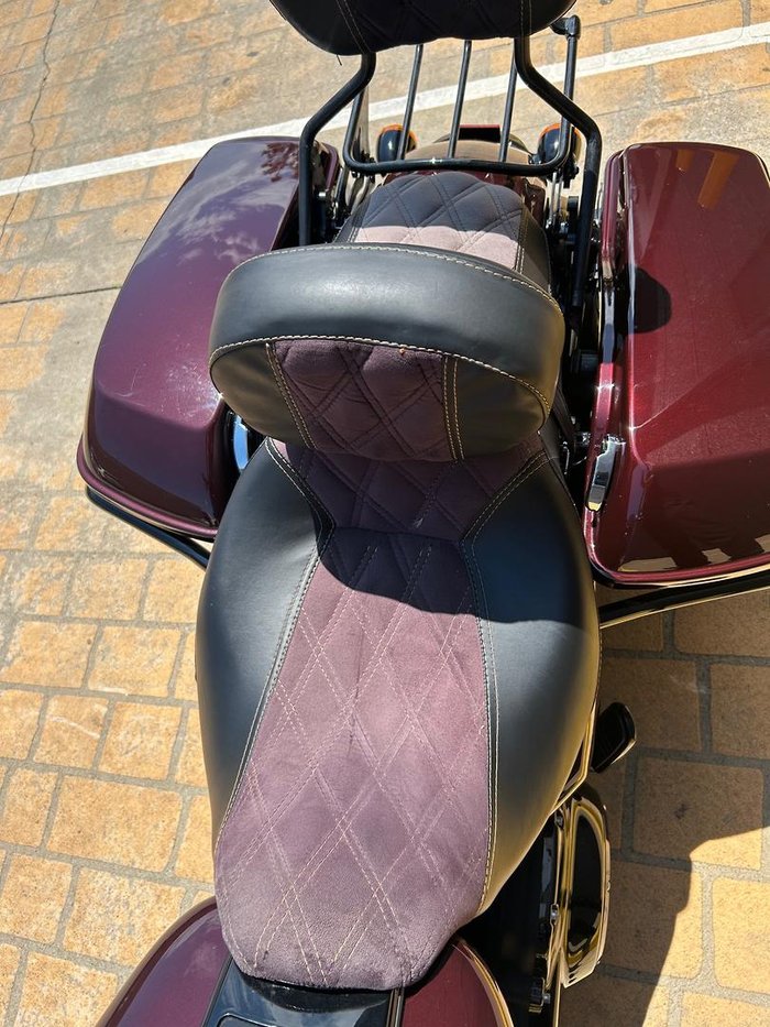 2022 Harley-Davidson Road King Special 114 (FLHRXS) Touring Maroon