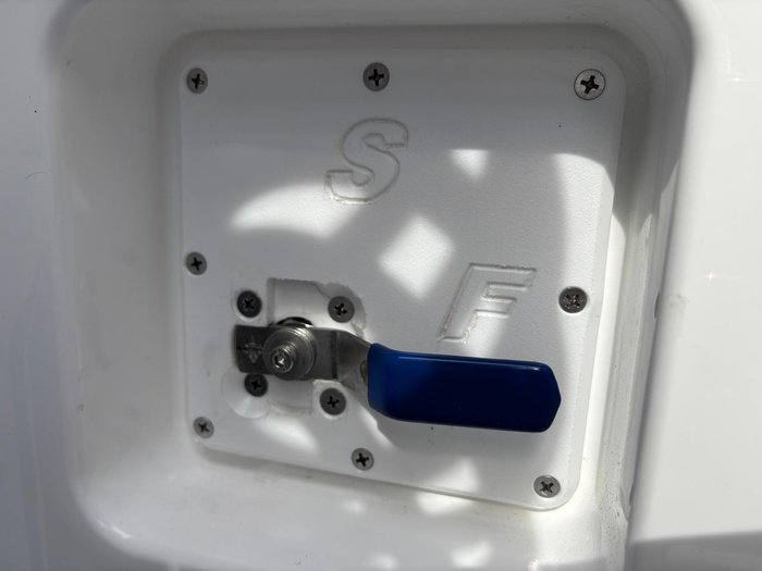 2026 Cruise Craft E695 HT