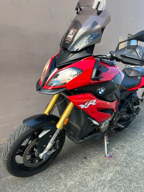 2016 BMW Motorrad S 1000 XR RED