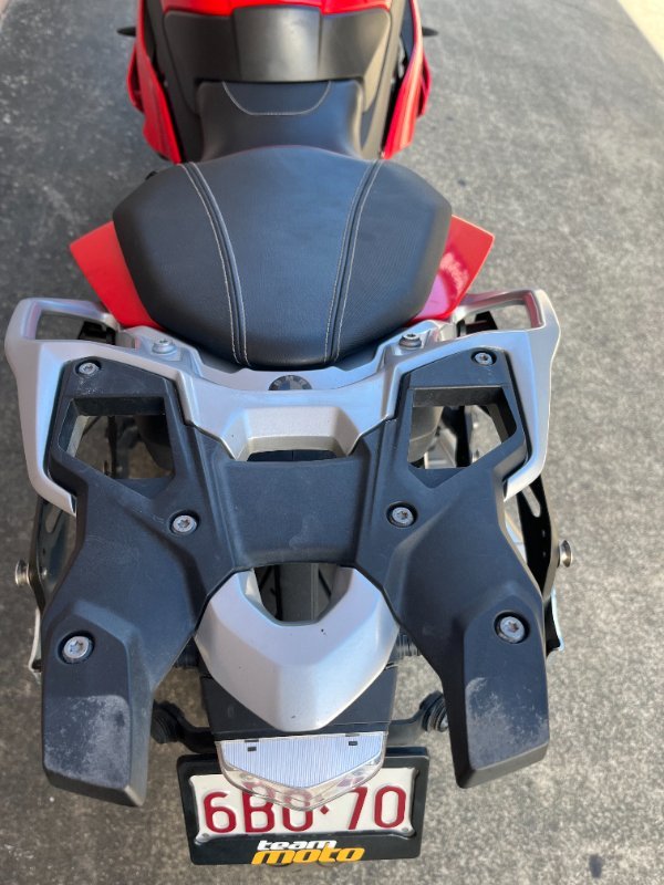 2016 BMW Motorrad S 1000 XR RED