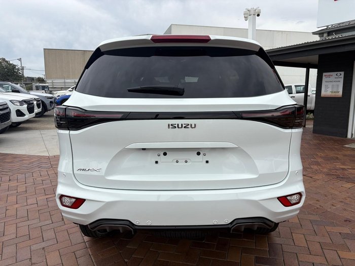 2025 Isuzu MU-X LS-T