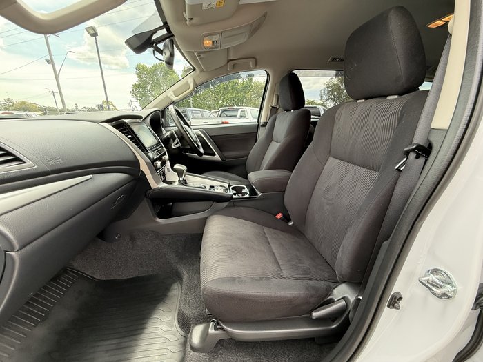 2023 Mitsubishi Pajero Sport