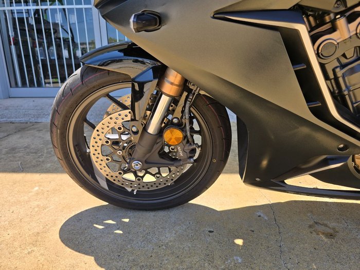 2021 HONDA CBR650R Black