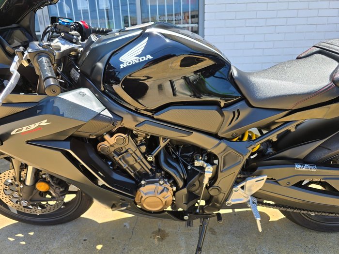 2021 HONDA CBR650R Black