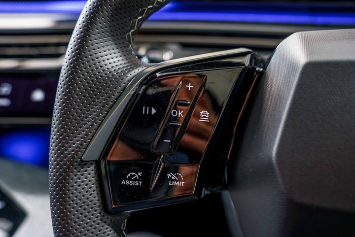 2024 Peugeot E-3008 GT Premium